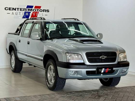 CHEVROLET S10 2.4 MPFI ADVANTAGE 4X2 CD 8V GASOLINA 4P MANUAL